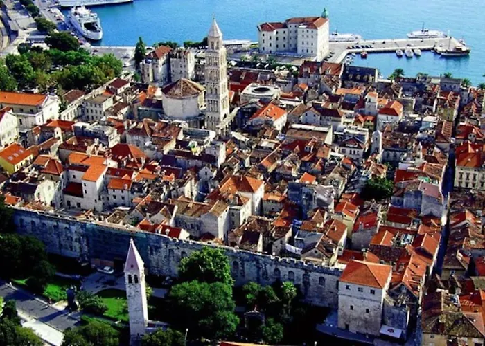 Apartment Summer Vibes *