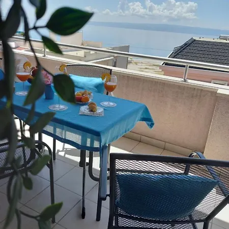Summer Vibes Апартаменти