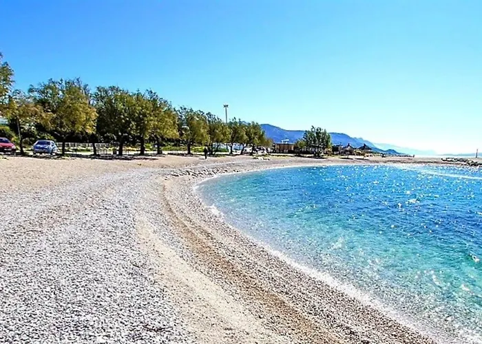 Apartment Summer Vibes *