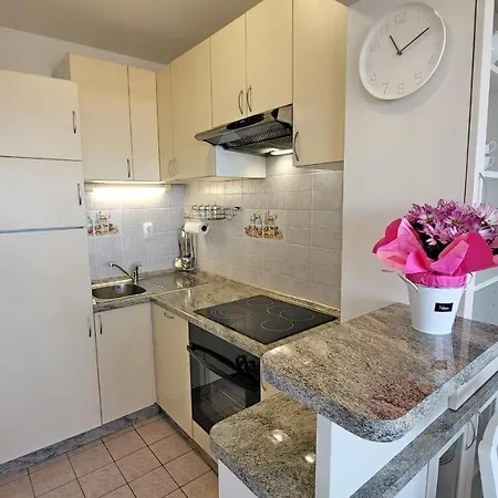 Summer Vibes Apartment